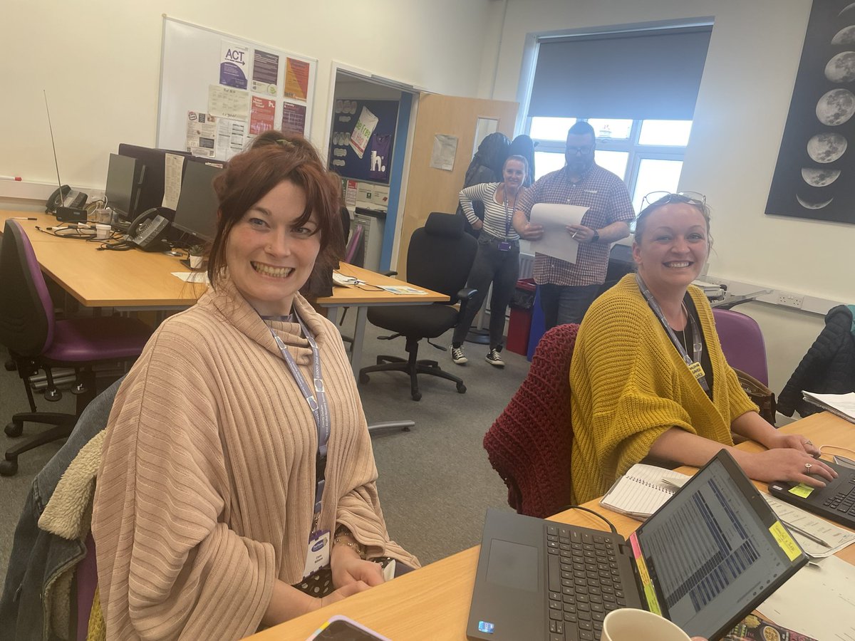 Praise for @DurhamRecovery who have been using the Cepheid for 4 weeks and found 11 positive cases and started 15 in treatment #recordbreakers thanks to @Elaine_Dawson01, Claire, Rochelle and Denis, first class!
