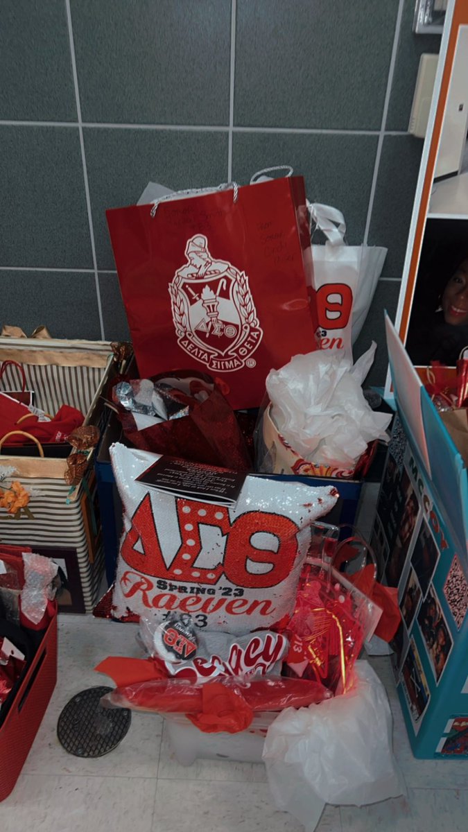 Woke up in DELTALAND!🔺🐘 #85Live#SPR23#AOML#LEGACY