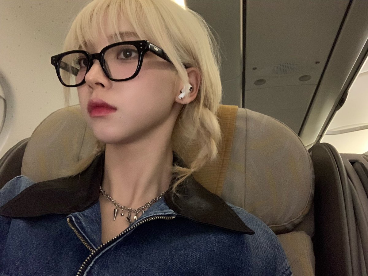 KRNFILES's tweet photo. 230424 💙💭 https://t.co/aK2tPAJtH6