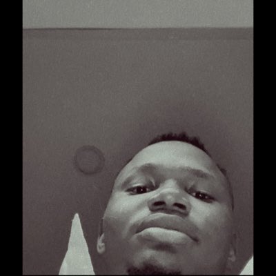 YOUNGESTBOSS_M's tweet photo. #NewProfilePic https://t.co/CoOv33er7u