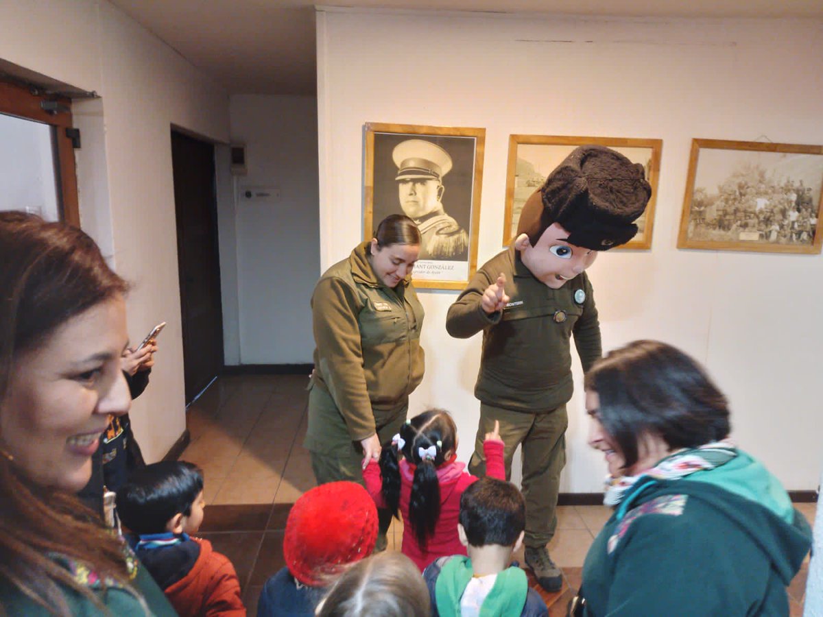 Carabineros Región de Aysén del Gral. C. Ibáñez tweet media