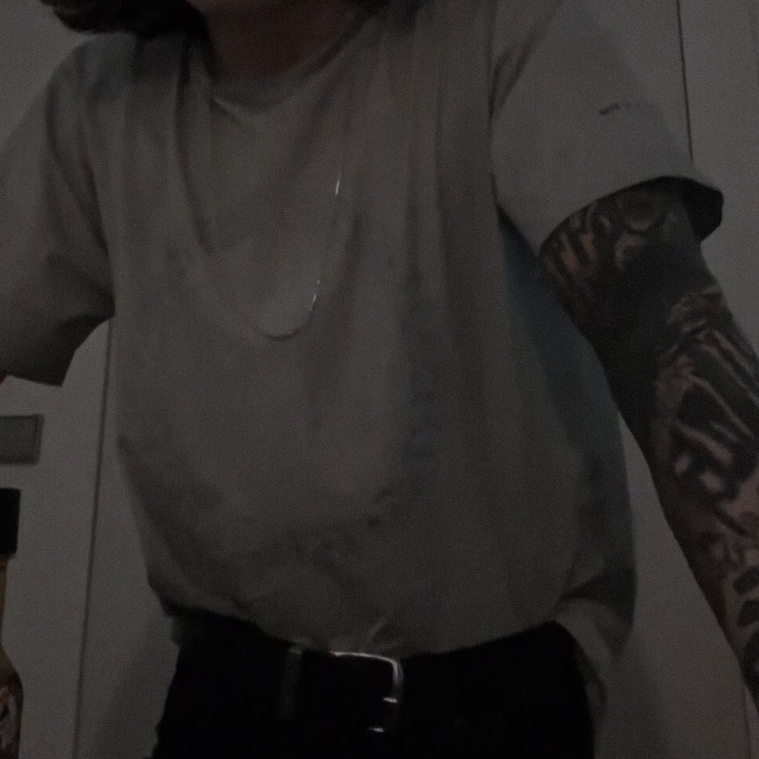 ลุคนี้หล่อมาก กุเปนลม เหมือนหลุดออกมาจากพินเทอเรส