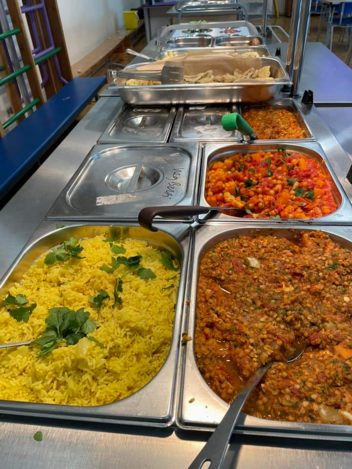 PindersPrimary's tweet photo. As part of our Eid celebrations today, staff and pupils enjoyed a lovely meal prepared by our kitchen staff. #PPRE #PPBritishvalues #PPcommunity https://t.co/WkONtUTUcq