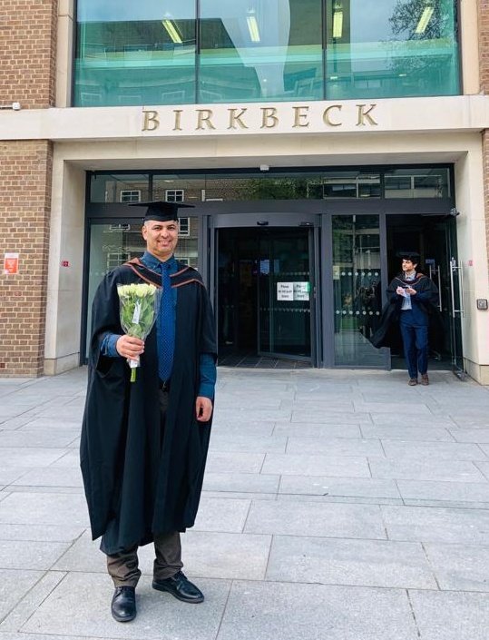 Proud to be a Birkbeck graduate🎉! I'm happy to celebrate this achievement with my family and friends. #Chevening 
#bbkgrad