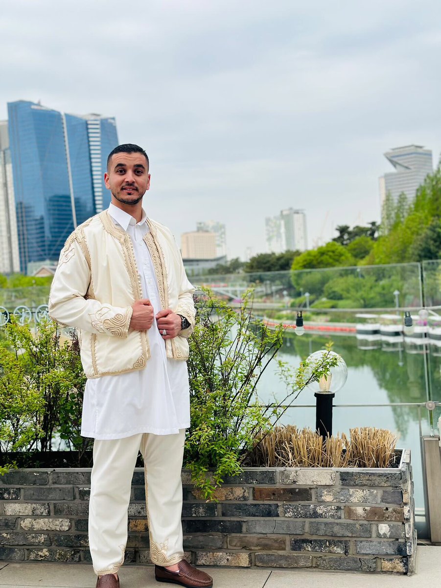 تقبل الله منا ومنكم واعاده الله علينا بالخير واليمن والبركات #عيد_الفطر_المبارك1444هـ  #الزى_العربي_الليبي #الزي_الليبي #الثرات_الليبي #ليبيا #مصراته #طرابلس #بنغازى #قصراحمد #كوريا #كوريا_الجنوبية