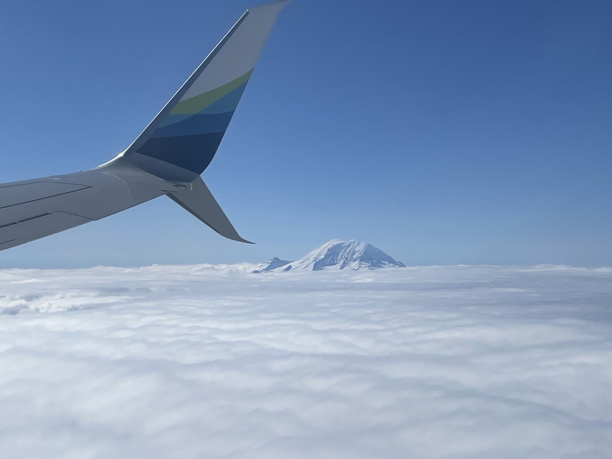 Hey ⁦<a href="/AlaskaAir/">Alaska Airlines</a>⁩ thanks for the beautiful view!
SEA-ATL