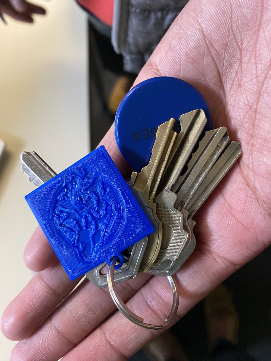 These lucky 3 got to be the first to trial print with our new <a href="/makerbot/">MakerBot</a> 3D printer on Friday afternoon! Thank you <a href="/dtangred/">Derek Tangredi</a> <a href="/TrudellMed/">Trudell Medical International</a> <a href="/MandyCleland1/">Mandy Cleland</a> <a href="/BriscoeClass/">Ms. Briscoe</a> <a href="/DanielleHolds14/">Danielle Holdsworth</a> <a href="/TVInnovates/">TVInnovates</a> <a href="/TVDSB_STEM/">TVDSB STEM</a> for bringing this amazing opportunity to our Ss!