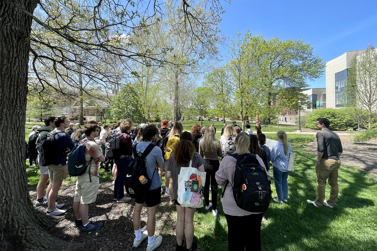 Mizzou's tweet photo. Last Friday thanks to the support of @MSAmizzou, a white bench in Peace Park was dedicated to Harlan, the Great Pyrenees, to honor the impact he had on the entire #Mizzou community. 🖤💛

Read more: https://t.co/PbY7gbUCme https://t.co/g2b2hn7Bo8