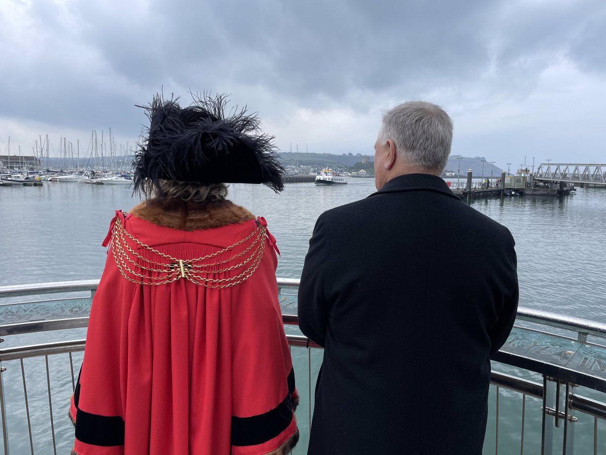 Welcoming members of the Wampanoag Nation to Plymouth at the Mayflower Steps. <a href="/TRPlymouth/">Theatre Royal Plymouth</a> <a href="/BBCSpotlight/">BBC South West</a>