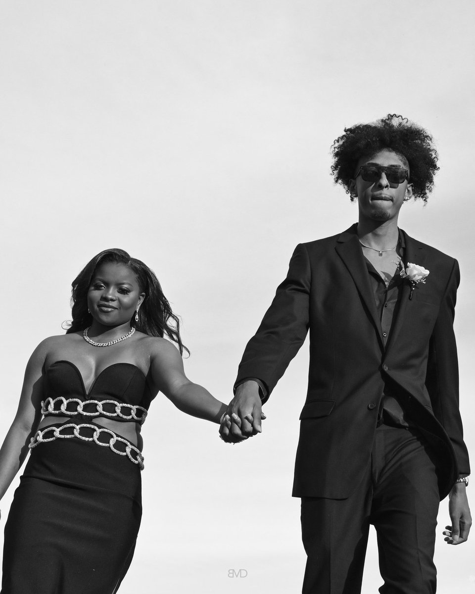 DevynMB_'s tweet photo. Off the court. 

#Prom2023 https://t.co/rrGhuprYQm