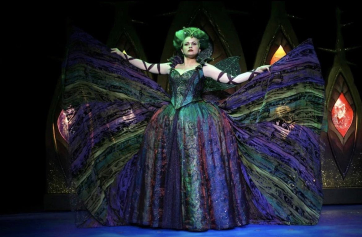 dollcinema's tweet photo. it is extremely sick and twisted that i never got to see the fairytopia live show https://t.co/rRX6YDFoiV