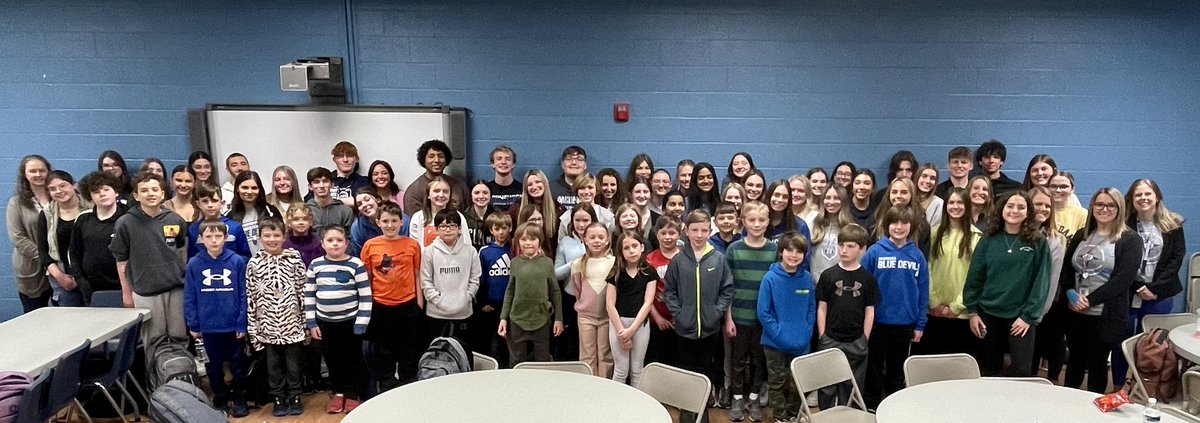 Mrs. Raglow tweet media