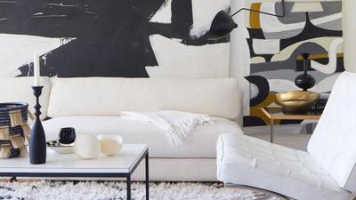 sfernandes2017's tweet photo. A great design pick can convey luxury, and it doesn't always mean splurging on the most expensive items. Here are 10 things that inject a luxe look, from table linens and lighting to antiques. https://t.co/MUm3OXIzAE https://t.co/wNHUHpnKOo