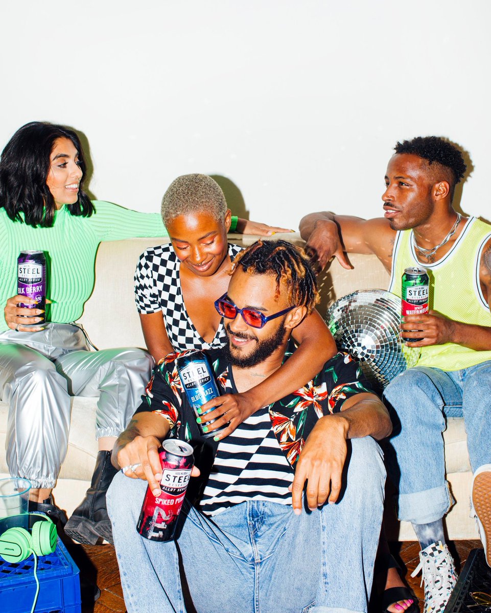csbeverage's tweet photo. When life gives you good friends, drink Steel Reserve with them 😀
.
.
.
#steelreserve #drinksteelreserve #alloyseries #bluerazz #blackberry #fruitpunch #watermelon #spiked #friends #goodtimes #goodfriends #craigstein #craigsteinbeverage #csbeverage #csb https://t.co/sJscWr3Zkd
