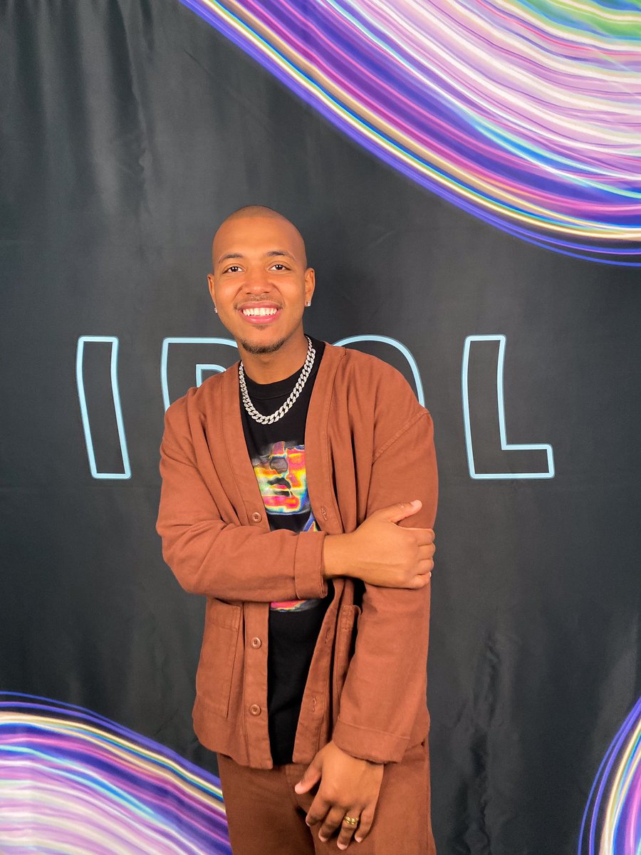 GET READY‼️ Will I be in the TOP 12 tonight 🤞🏾🤎 Episode airs 5pm PT/8pm ET 

#mattwilson #Top12 #Top20 #americanidol #rnb #coversong #pop #singingcompetition #singing #idol