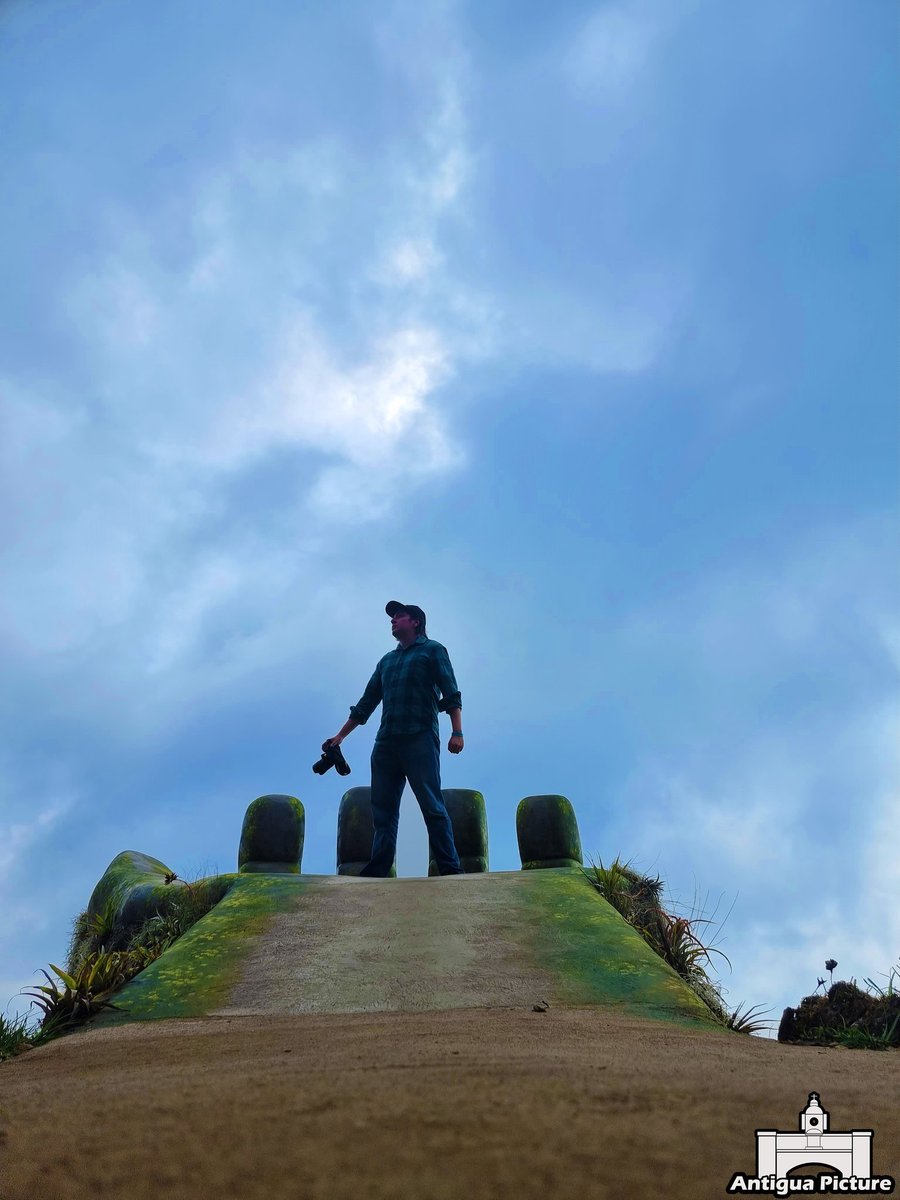 EdduinArrue's tweet photo. Resilencia, fuerza y corazón... virtudes que caracterizan a las personas extraordinarias.

Fotografía @Alexander_6a57

Pensamiento @edduinarrue 

 #adventurer #filmdirector  #photographer #photography #guatemala🇬🇹  #influencer #guatemala #camera #nikonphotography #antiguapicture https://t.co/v9hj7eTLjp