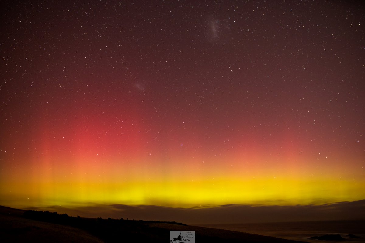 despite some unknown technical issues the night wasn't a total loss #dunedinz #canonnz #Astrophotography #aurora #AuroraAustralis #photographylovers #stormhour