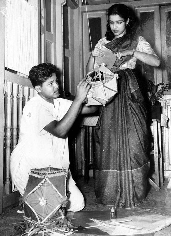 Bollywood comedians : Shubha Khote with brother Viju Khote #shubhakhote #vijukhote #bollywoodflamily #bollywoodflashback