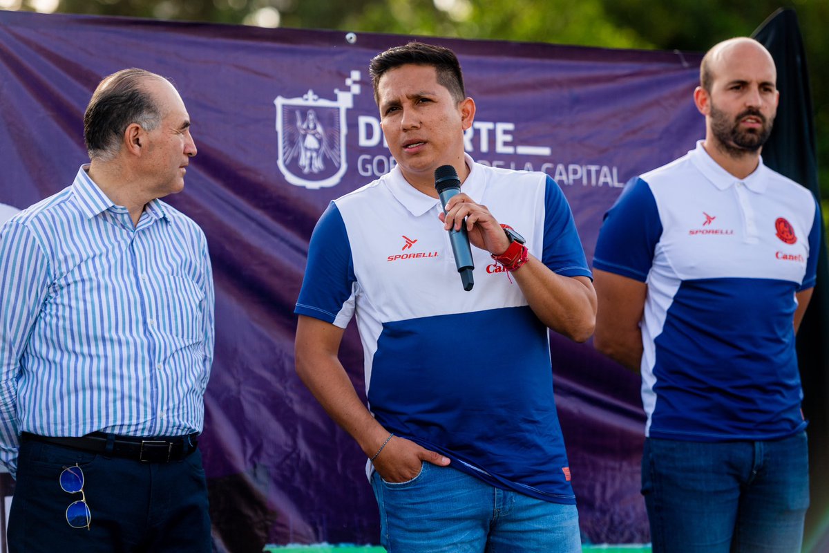 AtletideSanLuis's tweet photo. Este lunes 24 de abril, fue inaugurado el torneo Intercolonias Copa San Luis Rey en la Ciudad Deportiva La Presa.

Todos los detalles ➡️ https://t.co/NckQeqquR9

#ConAlmaPotosina
@SLPMunicipio @DeporteMpalSLP https://t.co/yNFDZUTP1f