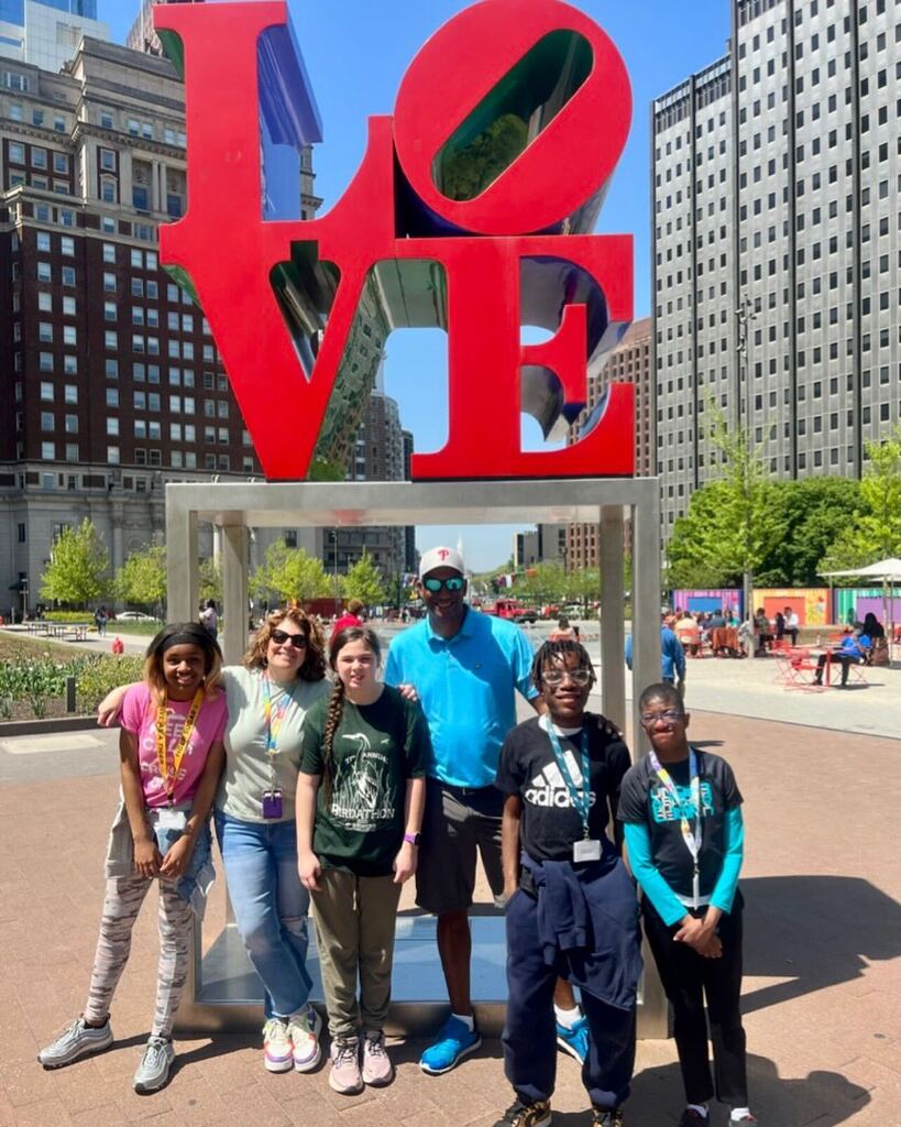 Mrs. Kaplan and Mr. Carroll took their scholars on a tour of  Center City Philadelphia. They toured City Hall and met Mayor Kenney. They saw where the Mayor holds press conferences, and where important decisions are made. Scholars enjoyed lunch at the Re… instagr.am/p/CrcUEMAuTay/