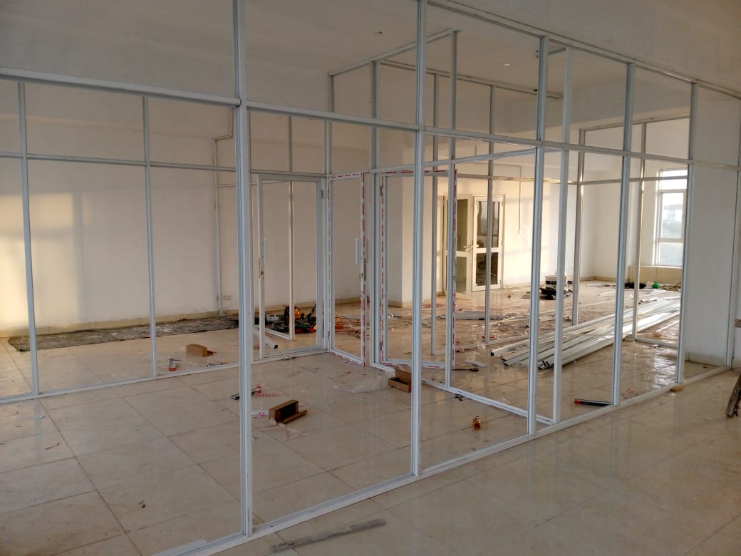 aluminiumways's tweet photo. We design and carry out office partitions using Aluminium frames, gypsum, plywood or glass according to your choice

Reach us today for quality services

Call or Whatsapp 0725917669

#owour #nairobi #Shakahola #MacKenzie #kisii https://t.co/lyds5JgNLR