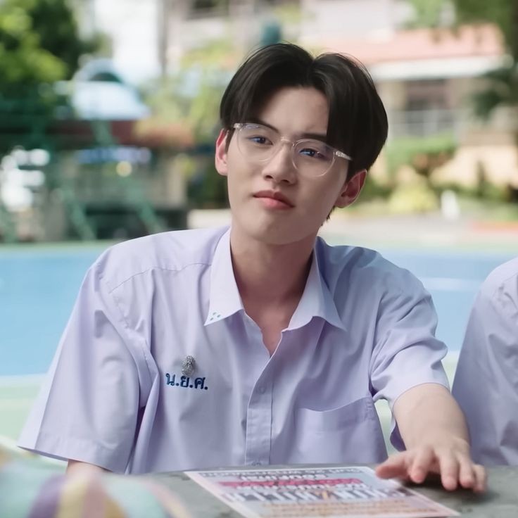 callnakha_'s tweet photo. #captainprom kavinpram prompt au
- Anak Kelas Sebelah
𝘎𝘪𝘮𝘢𝘯𝘢 𝘬𝘢𝘭𝘰 𝘗𝘳𝘢𝘮 , 𝘢𝘯𝘢𝘬 𝘐𝘗𝘚 , 𝘴𝘶𝘬𝘢 𝘴𝘢𝘮𝘢 𝘢𝘯𝘢𝘬 𝘬𝘦𝘭𝘢𝘴 𝘐𝘗𝘈 𝘬𝘦𝘭𝘢𝘴 𝘴𝘦𝘣𝘦𝘭𝘢𝘩 , 𝘒𝘢𝘷𝘪𝘯 , 𝘺𝘢𝘯𝘨 𝘵𝘦𝘳𝘯𝘺𝘢𝘵𝘢 𝘶𝘥𝘢𝘩 𝘱𝘶𝘯𝘺𝘢 𝘱𝘢𝘤𝘢𝘳 ? https://t.co/epTppwo5iy