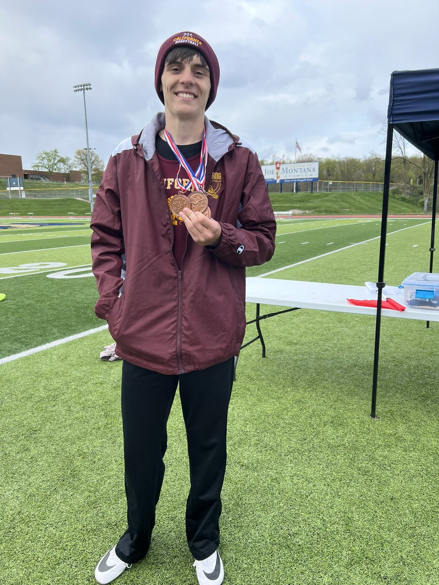 NoahNeil_716's tweet photo. Got my first three track metals at Mid Mon today!
- 3rd in 300m Hurdles (46.01)
- 4th in 110m High Hurdles (19.00)
- 6th in High Jump (5’5.5”)
- Cal Boys won 3rd Overall
Great experience! Section Championships are on Wednesday!
#juniorszn #WPIALS #hurdles #midmon https://t.co/9Ada4DOo7V