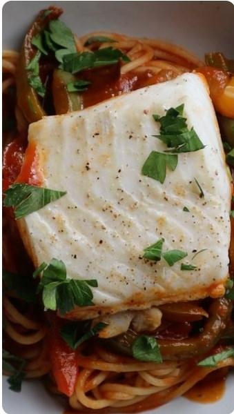 FinShops's tweet image. Sea you soon 🌟 cod recipe 🌟 fresh@fin - mailchi.mp/47d152dc5030/s…