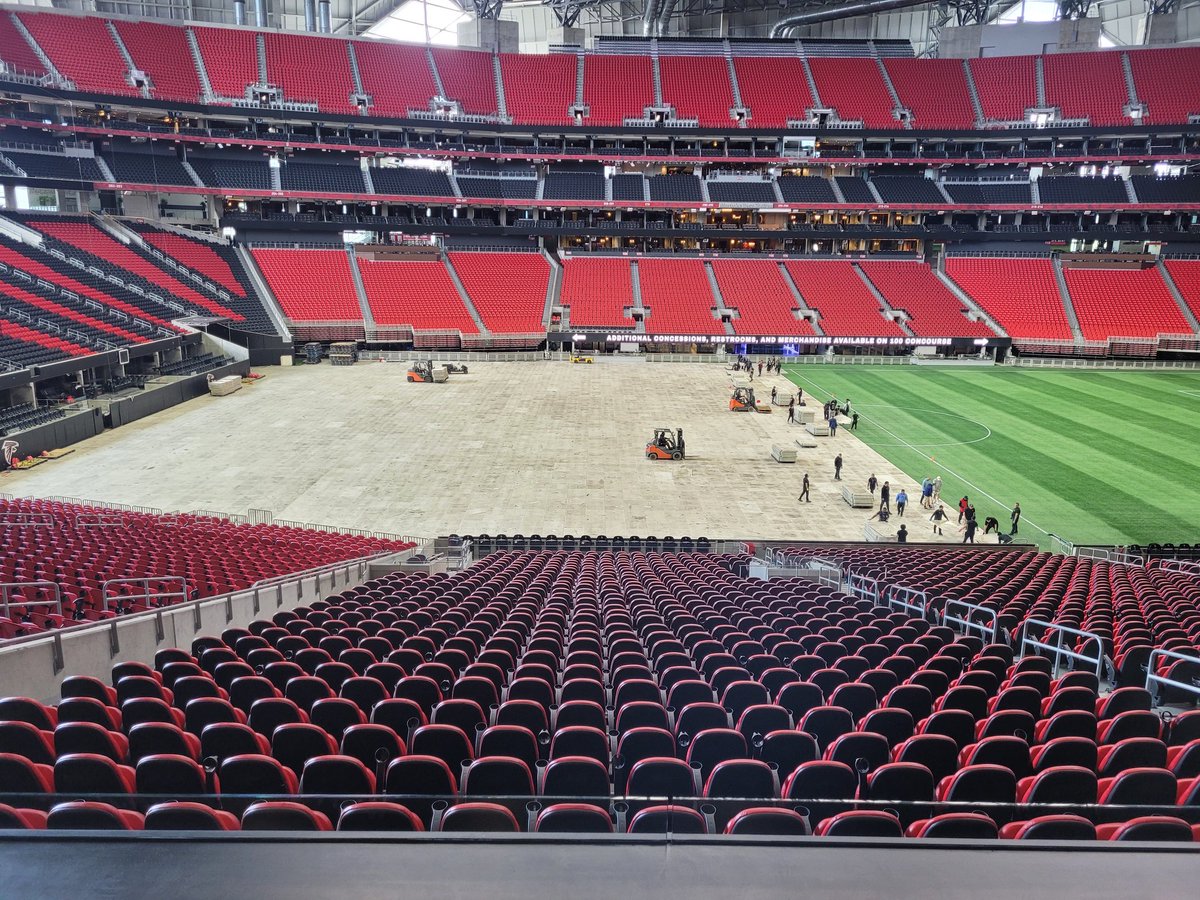 StadiumBrian's tweet photo. @Finley_Stadium Staff Retreat to @MBStadium and @5thThirdStadium. Today was a good day. Looking forward to collecting takeaways and implementing improvements. https://t.co/kQnFNjk3eJ