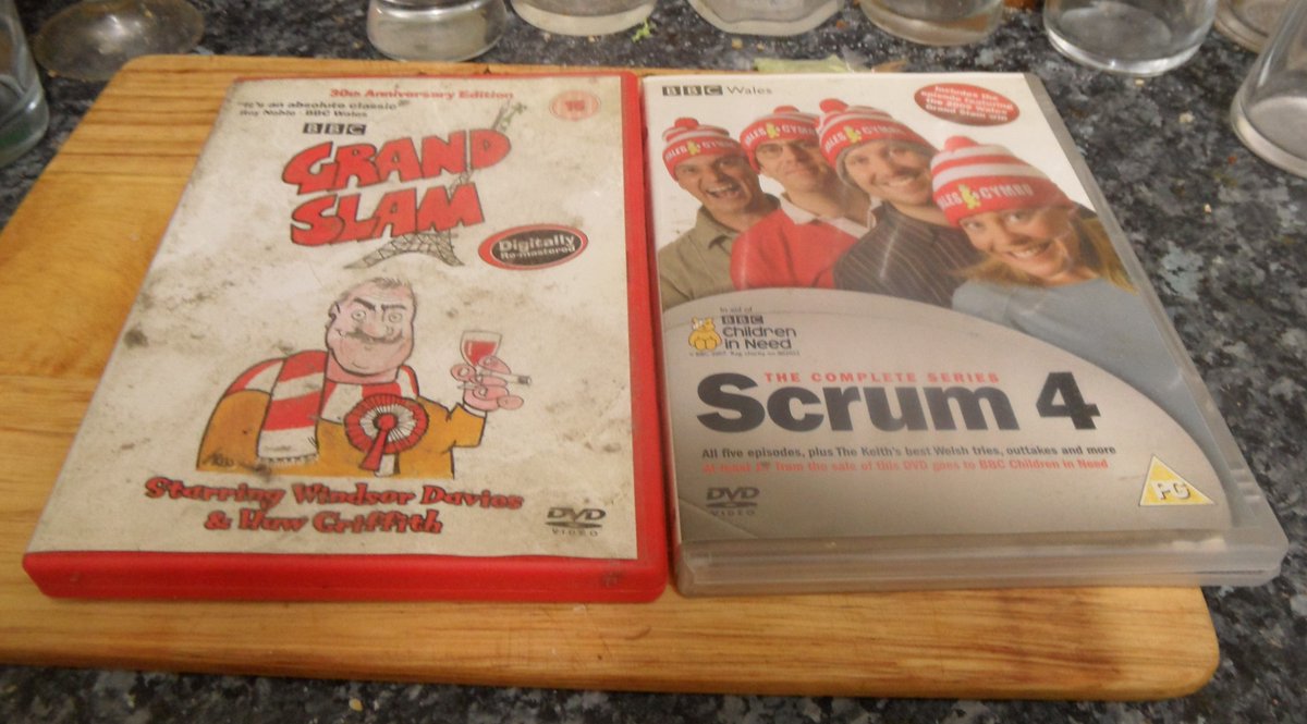 MartynWilliams6's tweet image. Two of the best Wales Six Nations DVDs ever around

#GrandSlam #Scrum4 @BBCWales #BBCCymruWales @WelshRugbyUnion @DukeVideo #SixNations @SixNationsRugby