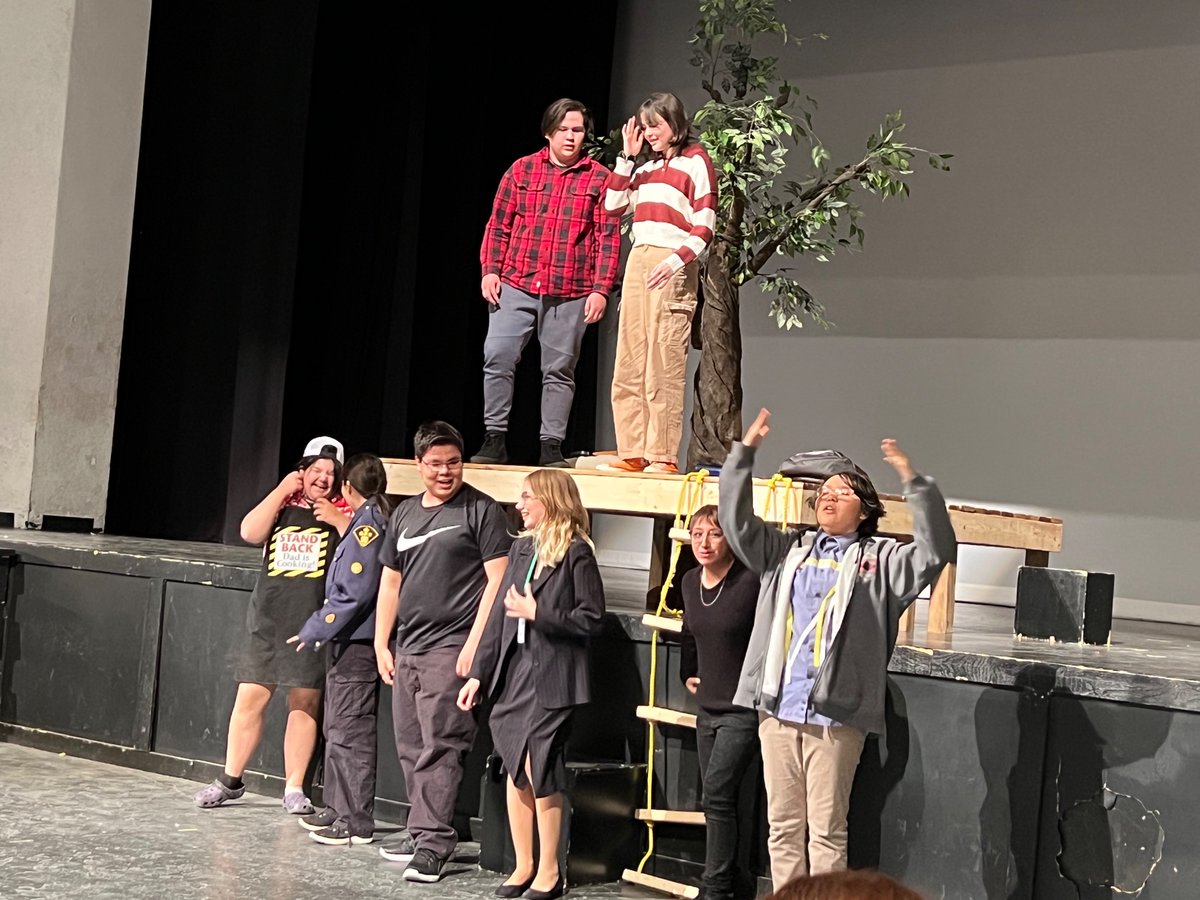 Again, I’m so proud of these kids from my home #Bkejwanong, performing <a href="/TheDHTaylor/">Drew Hayden Taylor</a> play “The Boy in the Treehouse” at the NTS Regional Drama Fest tonight! 
They rocked it! 
First time <a href="/wdsstartans/">WDSS</a> drama attended regionals, and an all Nish cast!! Awe yeah! 👍🏼
Gchi-Nishin! 
#LKDSB