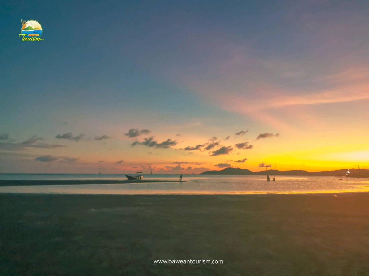 Sunset point terbaik di Bawean?

Setiap angle pulau ini adalah sunset point terbaik.

Lokasi: Pelabuhan Sangkapura