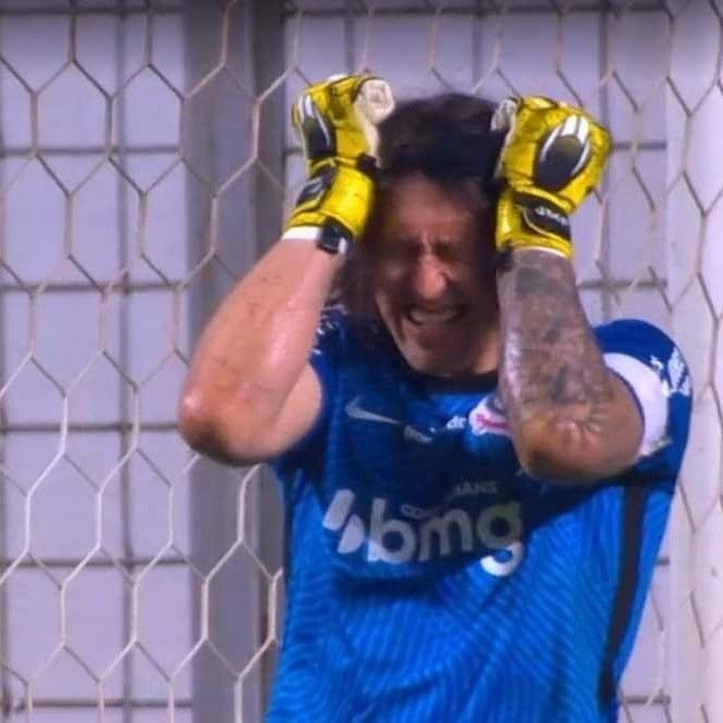 sososccp's tweet photo. "renato augusto machucado"
                   
 "temos que ganhar de 3x0 do remo"

"tem derby no próximo domingo" 

"cuca técnico" https://t.co/TSK248MFxZ