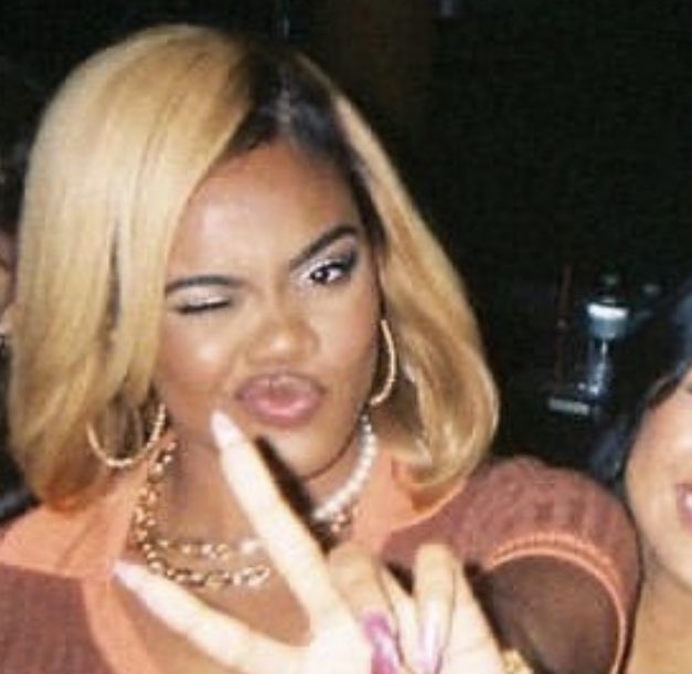 jetneyscamera's tweet image. 📸 jet’s new instagram post