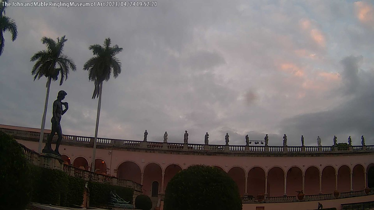 RinglingWxSTEM's tweet photo. Ringling Museum of Art at sunset and it's 77.3 F. https://t.co/xQtZq9HLkw