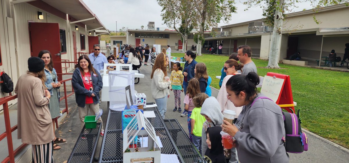 Redlands eAcademy tweet media