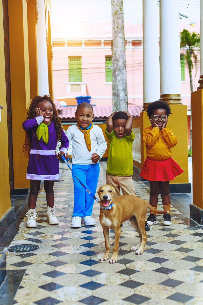 Rwalkers's tweet photo. E eu que fotografei a própria turma do Scooby doo gente !!! https://t.co/DYXjy5iuX0