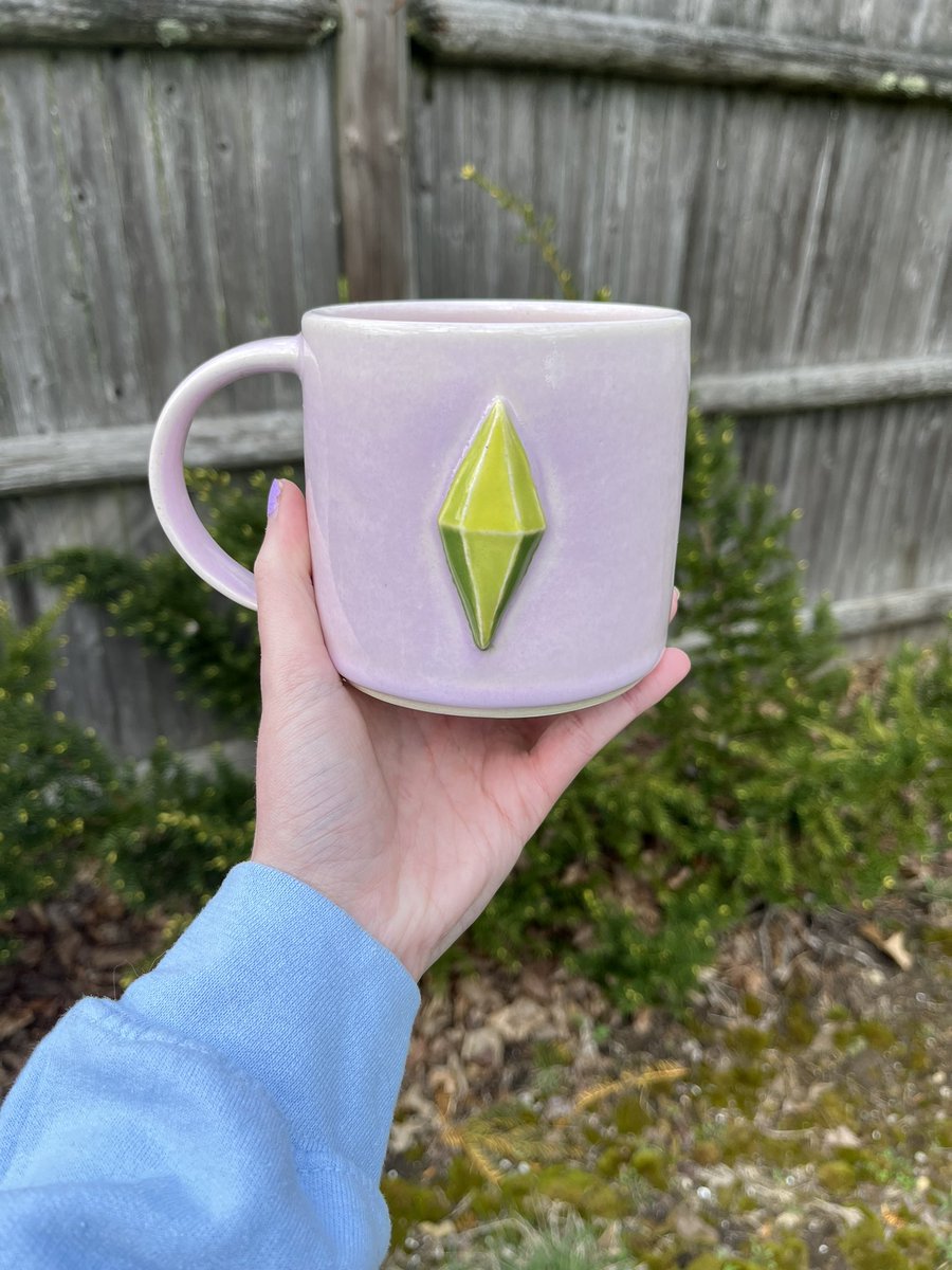 thatnerdviolet's tweet photo. POV: you’re a sim that just made some tea https://t.co/6VqUcZT3TR
