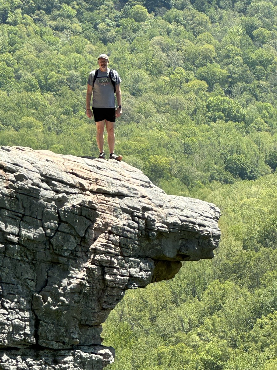 DerekVreeland's tweet photo. Enjoying some time with my son @WesleyVreeland, camping and hiking in Arkansas. Today we hiked to the Hawksbill Crag, also known as Whitaker Point, one of the most photographed spots in Arkansas.
#hike #hiking #hikearkansas #hawksbillcrag #whitakerpoint https://t.co/KcwxrnRaXn