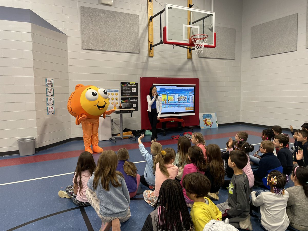 Amazing aquatic safety assemblies today provided by <a href="/GoldfishSwim/">Jon</a>! Thank you for being engaging and informative for our Gretchko Stars!