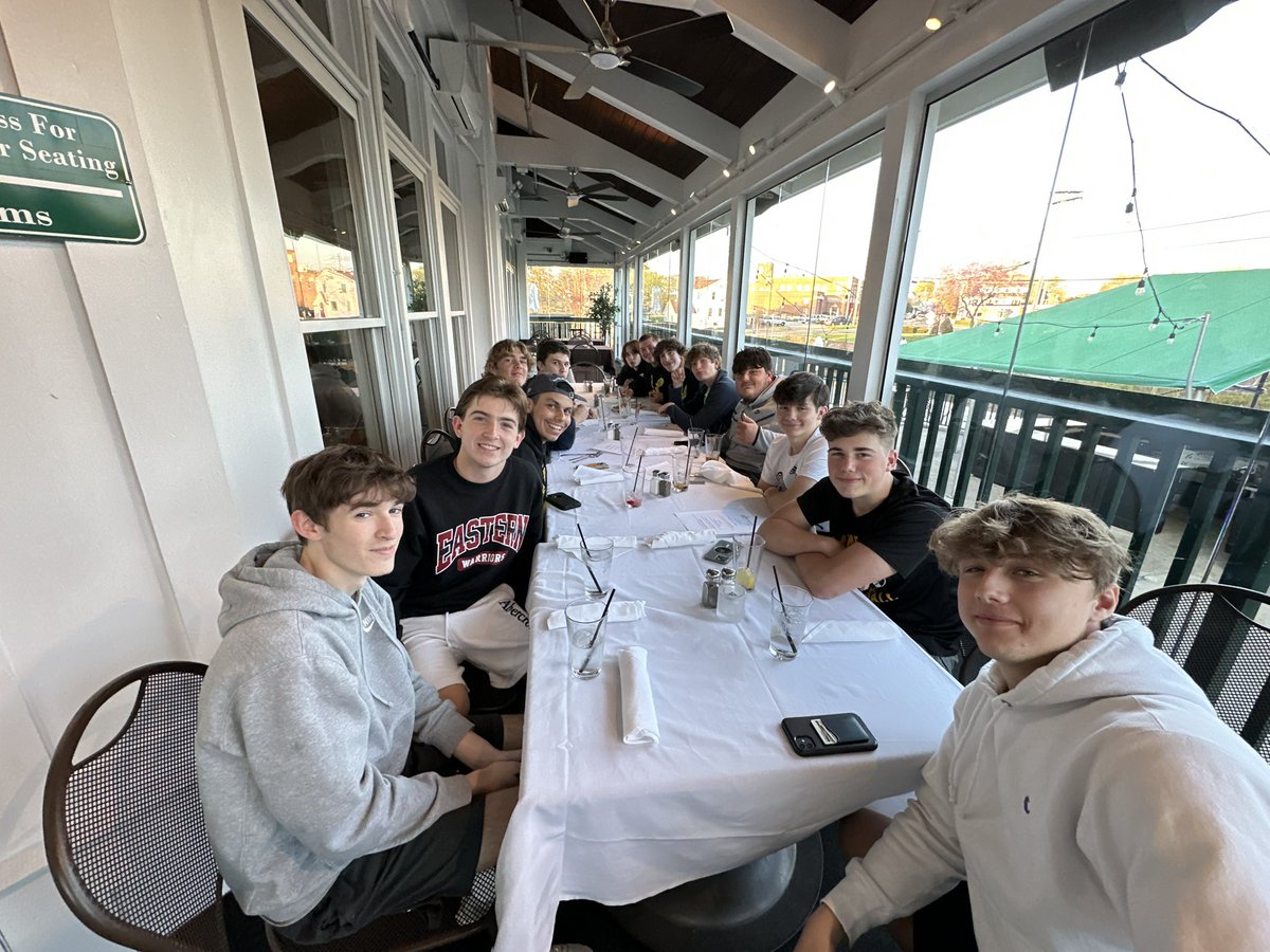 JLHSLacrosse's tweet photo. Such a great fundraiser tonight at Stonebridge Restaurant in Milford!! Thank you for allowing us to use your facility, to raise money for our amazing team!! 
@jlawadvocate @JLHSAthletics @StonebridgeCT https://t.co/MDteK9bRMM