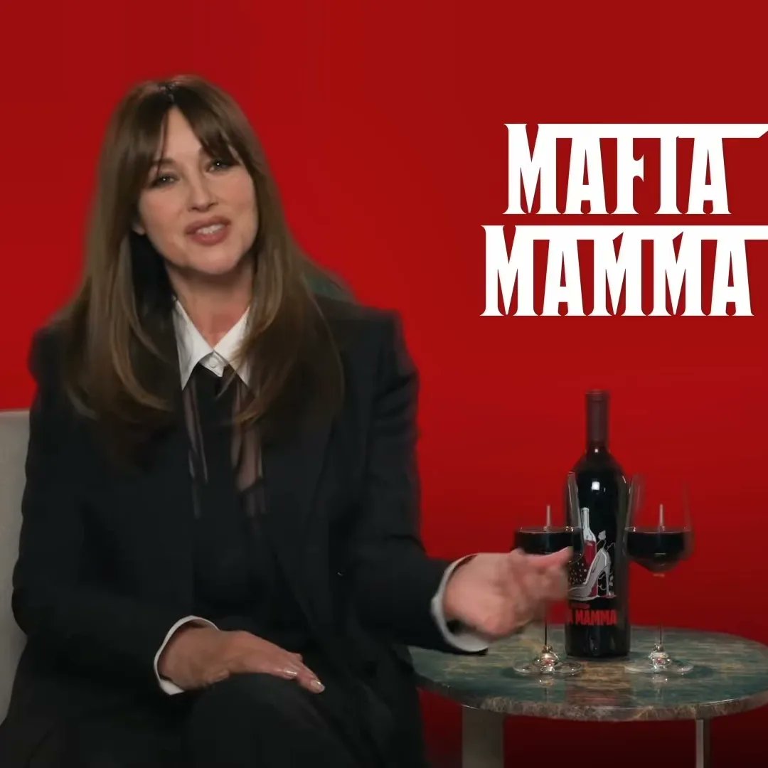 PopCultureNowWM's tweet photo. Get into the latest episode of @watchmojo's Pop Culture Now! featuring cast and director of #MafiaMamma - including Toni Collette &amp; Monica Bellucci 🍷 Link tree: https://t.co/tyg0hYxq88 https://t.co/7BNL0duvXV