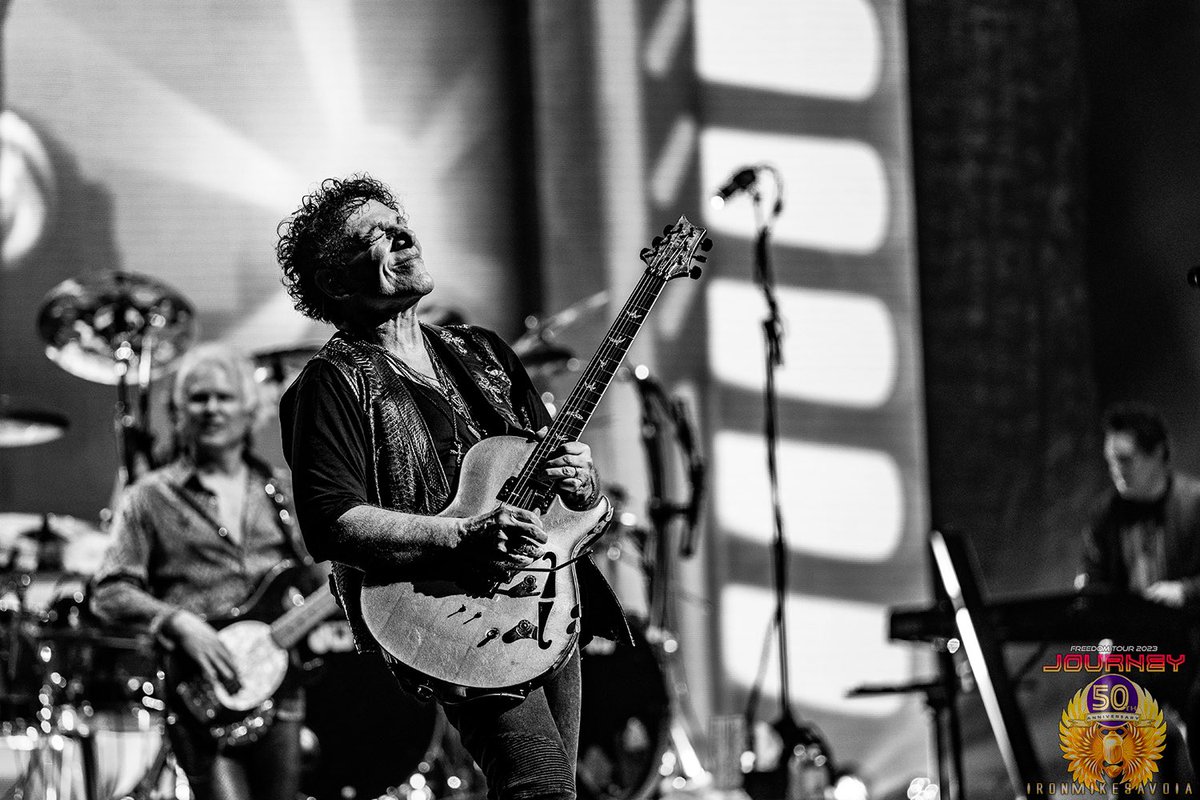 NealSchonMusic tweet picture