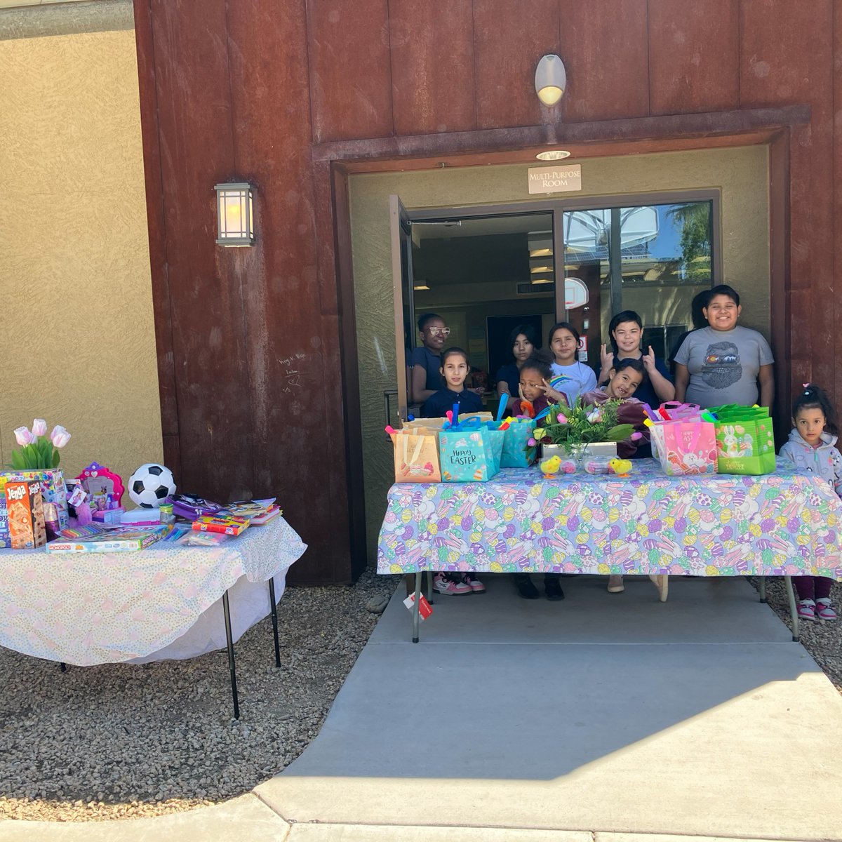 CCArizona's tweet image. Catholic Charities celebrated Easter with festivities planned by our amazing Resident Services team! From a fun-filled egg hunt to egg decorating, they made our holiday memorable for residents across the Valley. #Easter2023 #April2023 #Easter #Arizona