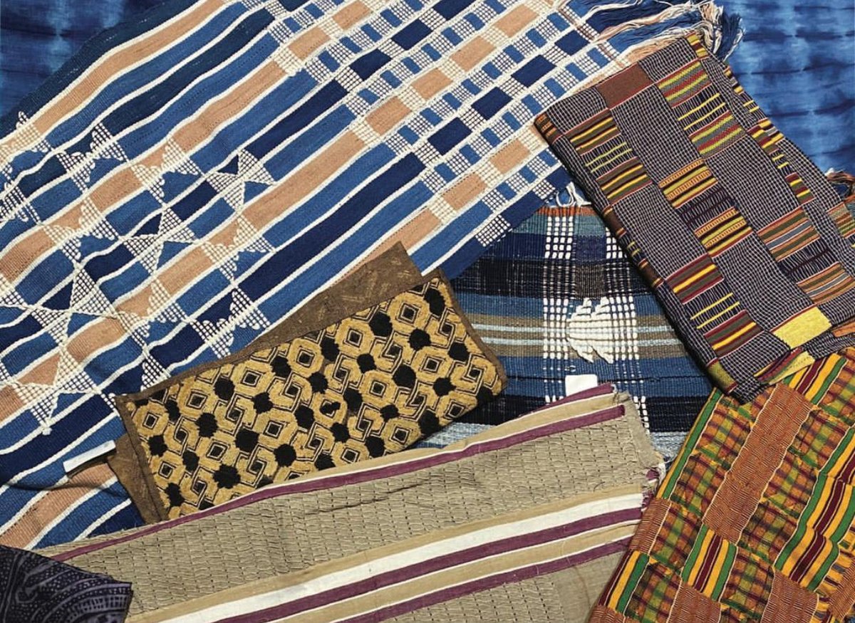 If you need any kind of aso ofi or aso Oke please contact me on this number 08150273542 or WhatsApp number 08137045940 if you have any sample that you to do we are available for that and we do delivery to any state of your choice