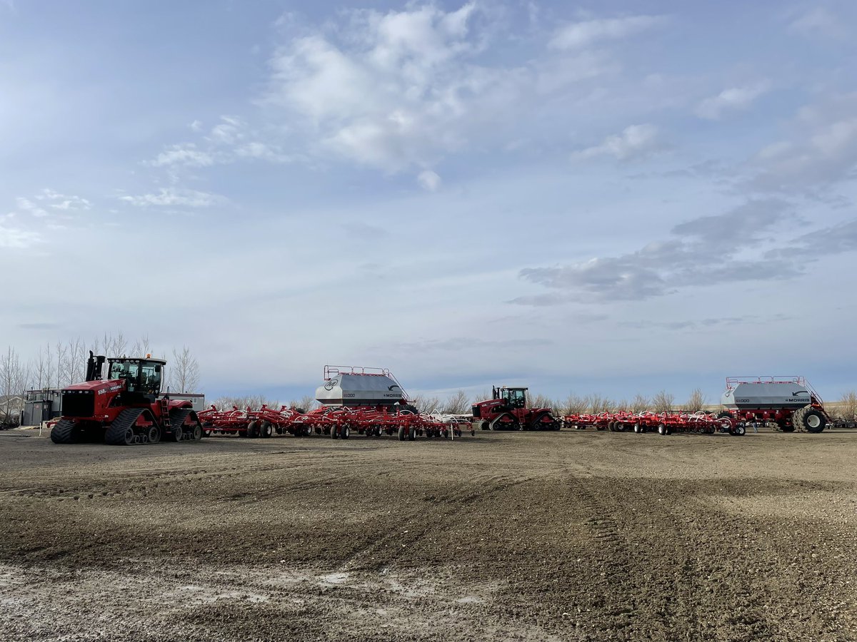 robmakowsky's tweet photo. Super fun day doing FieldView installations in the Eston area today! Few more farms #FieldViewReady for #plant23 & #spray23!
@FieldViewCanada #WestCdnAg https://t.co/FvRj6fdbLX
