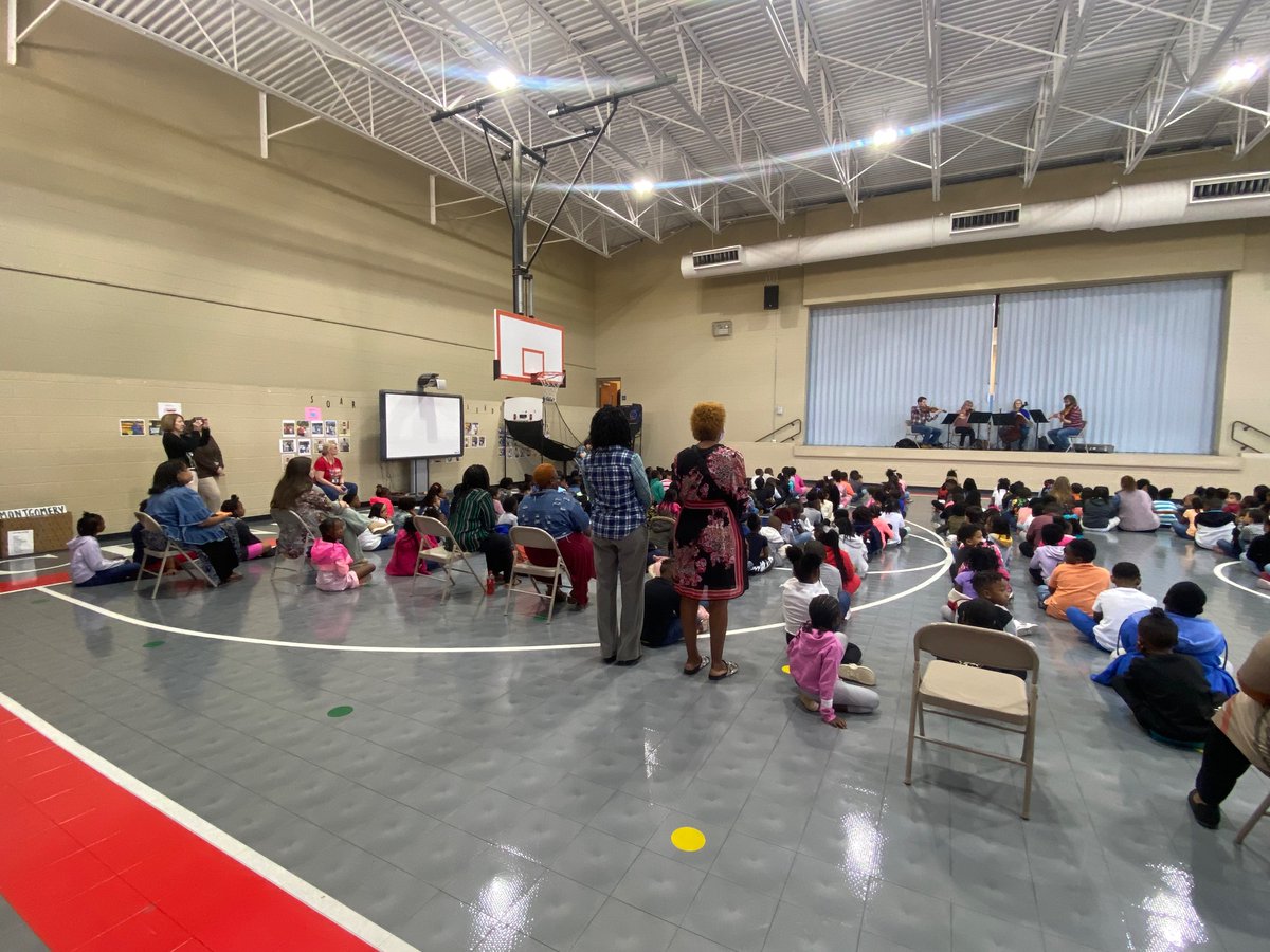 Rachel H. tweet media