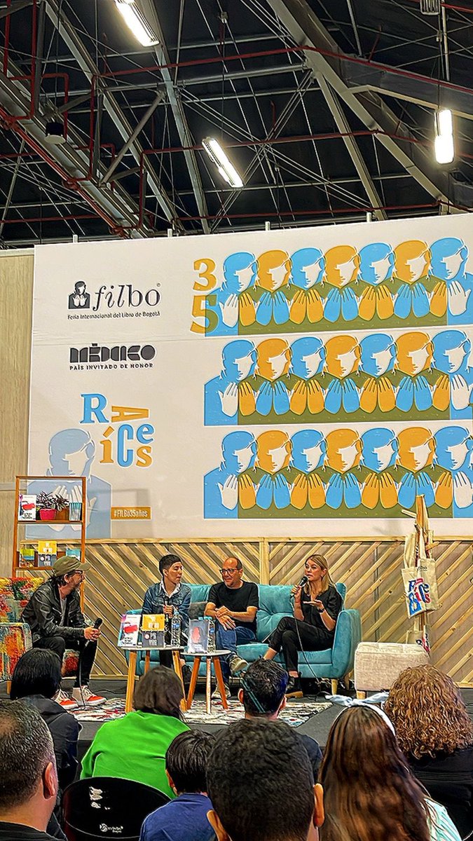 Te invito a ver la transmisión que hizo <a href="/CanalCapital/">Canal Capital</a> de la presentación de mi novela “Entre redes” en la <a href="/FILBogota/">FeriadelLibroBogotá</a> 

youtube.com/live/0Q2PmIt1E…