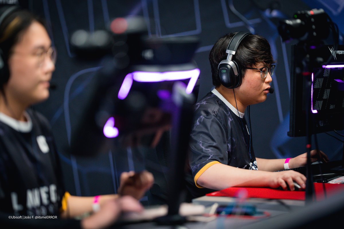 [BLAST R6 Major Copenhagen 1일차 사진]
<a href="/lavegaesports/">Daedong LAVEGA e-Sports</a>