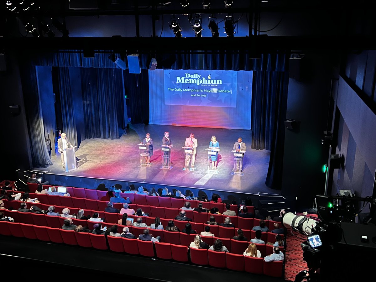 DailyMemphian's tweet photo. Thank you to everyone who joined us in the room &amp; via livestream! We appreciate all five participating mayoral candidates, and shout out to @LEOEvents, @ForeverReadyPro, and the Halloran Centre at the Orpheum for making this event possible!

📷 @holly_sayshello, @bdriesdm https://t.co/1lmSApr0iB